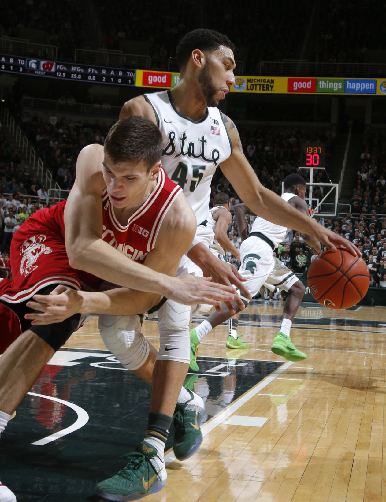 Denzel Valentine, Ethan Happ